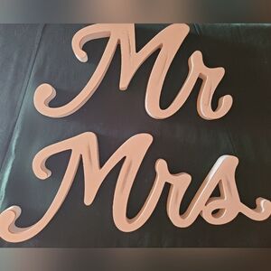 Mr Mrs wood signs